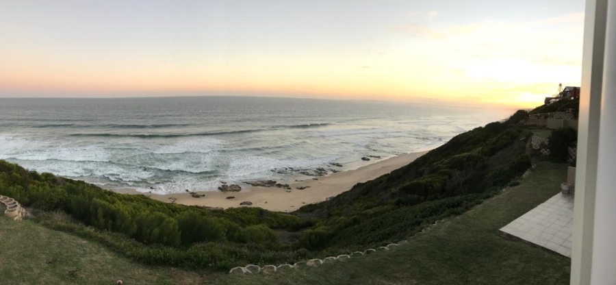 To Let 3 Bedroom Property for Rent in Dana Bay Western Cape